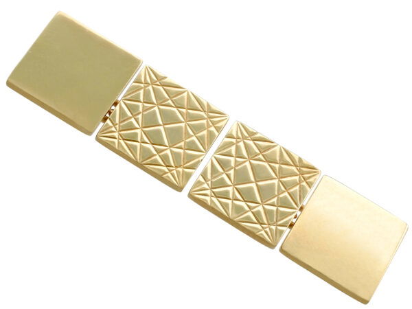 Vintage Yellow Gold Cufflinks Angled