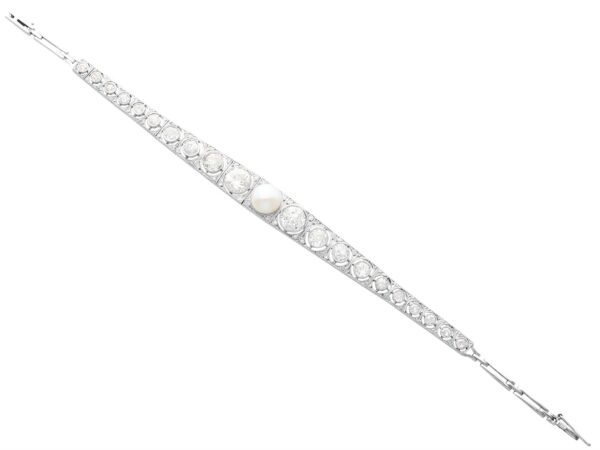 18 white gold diamond and pearl line bracelet