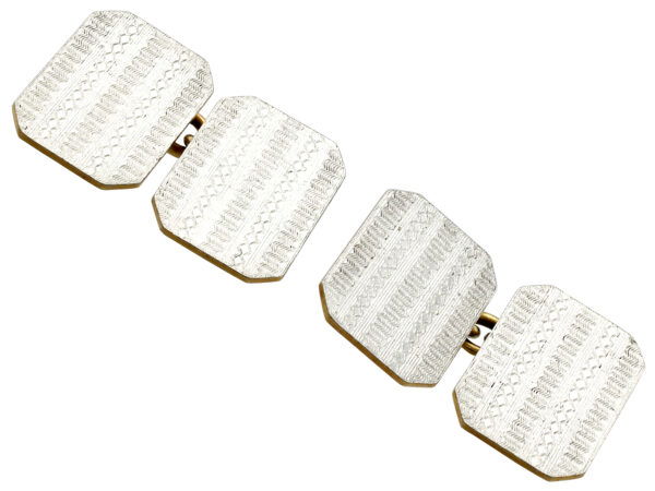 Oval 9 ct Yellow Gold Cufflinks Front