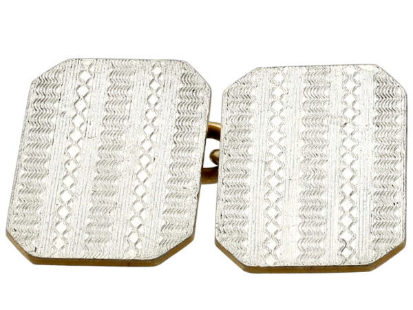 Vintage Yellow Gold Oval Cufflinks Angled