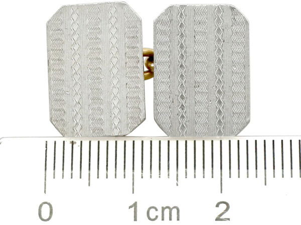9 ct Yellow Gold Size Reference