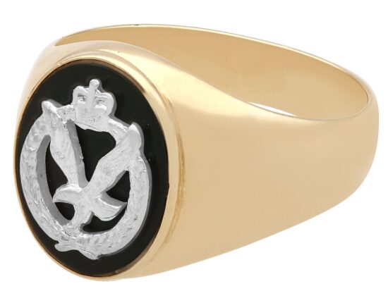 onyx Army Signet Ring in gold