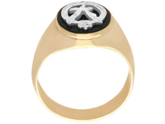 onyx Army Signet Ring in gold