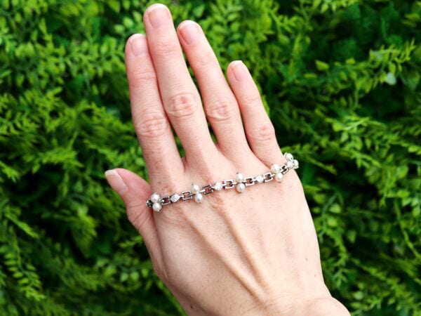 Platinum Pearl Bracelet Outdoor Shot