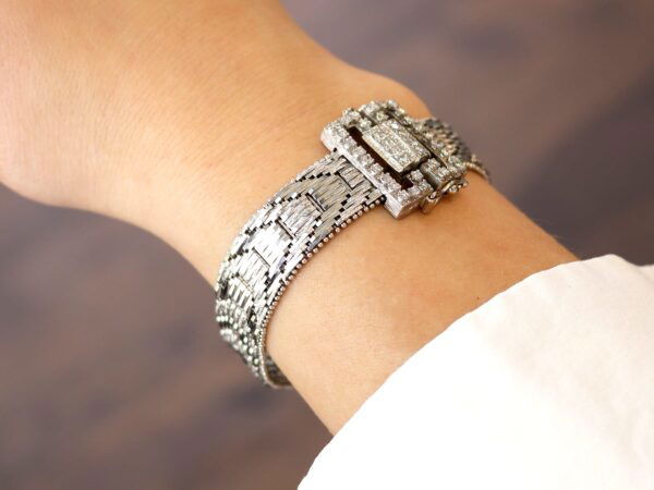 Art Deco Vintage Wrist Social Image