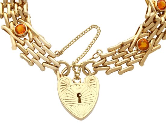 Heart Padlock Clasp Detail
