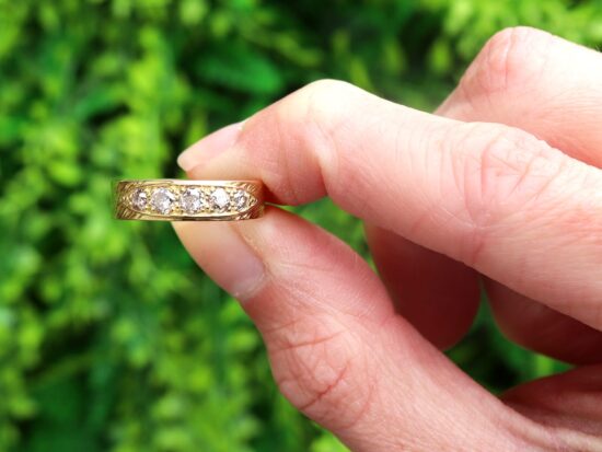 Five Stone Diamond Band outside
