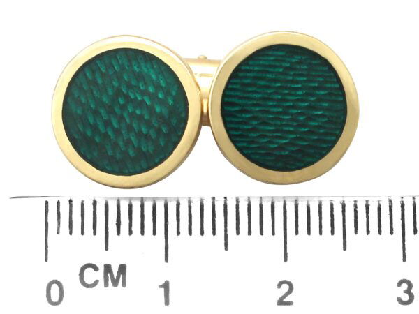 size of vintage green cufflinks