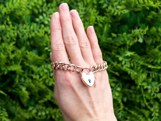 Yellow Gold Bracelet Outside