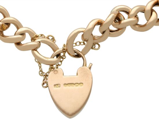 Heart Padlock Clasp Detail