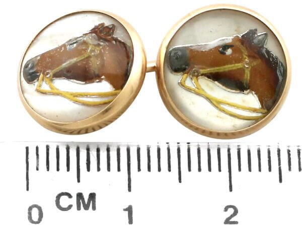 size of Victorian gold horse cufflinks