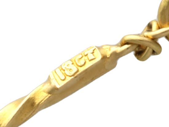 Aquamarine Pendant Brooch in Gold hallmark