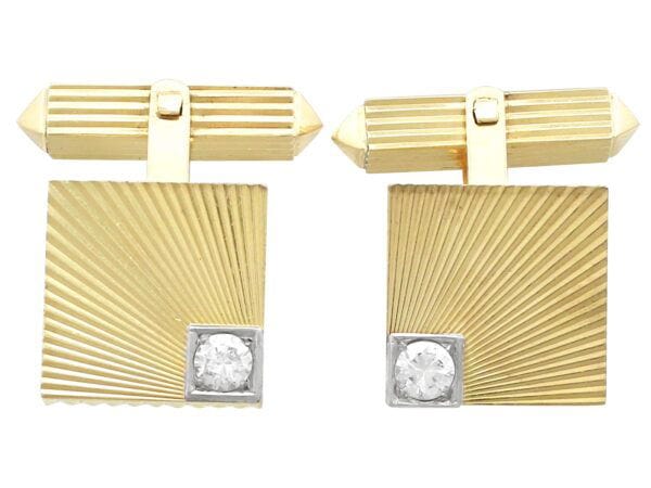 18k gold square cufflinks