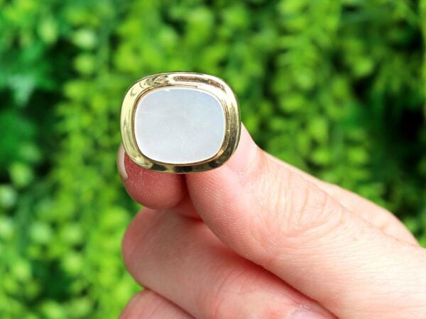 mother pf pearl cufflink outside