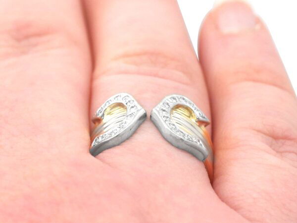 Vintage Ring Wearing View