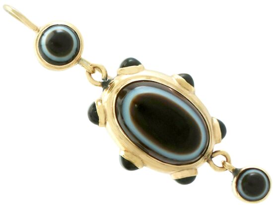Antique Agate Earring Close Up