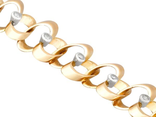 Diamond Yellow Gold Detail Close-Up