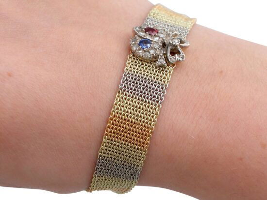 Victorian Gold Wrist Bracelet View
