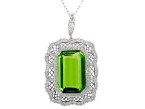 Antique Peridot Pendant in Yellow Gold