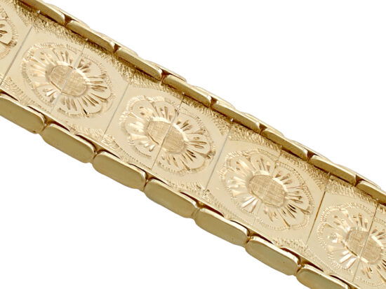 Vintage Gold Bracelet Reverse View