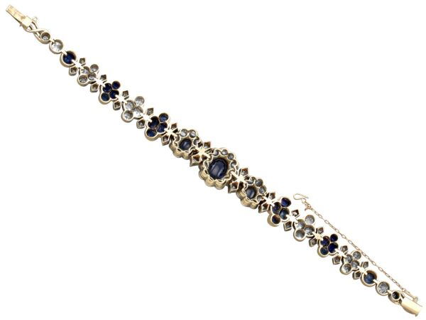 Antique Sapphire Detail Yellow Gold