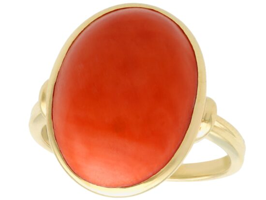 Vintage Coral Gold Ring Front