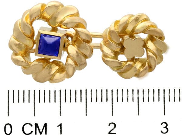size of Van Cleef Arpels Cufflink