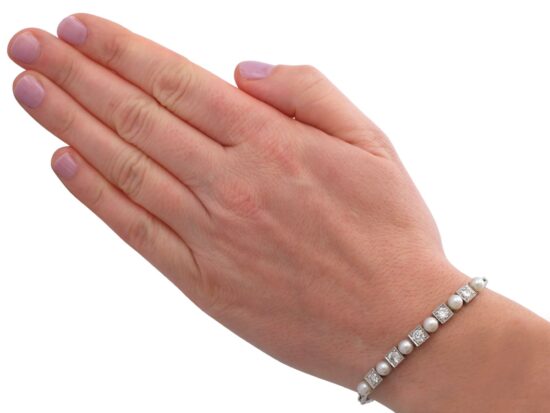 Pearl Bracelet Worn