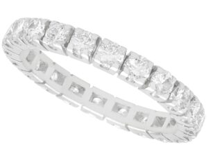 4 Claw Set Eternity Ring