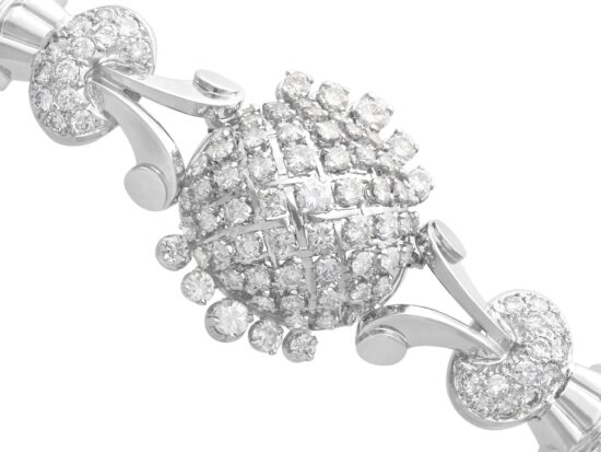 White Gold Bracelet Detail