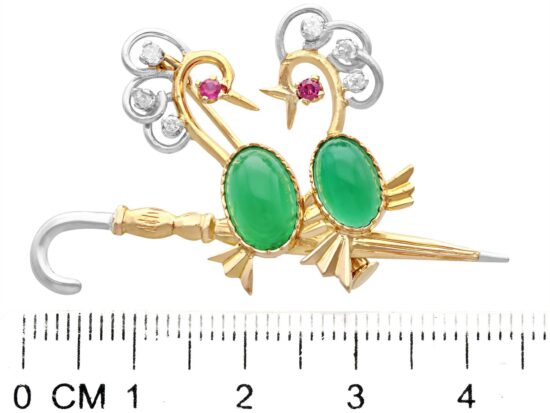 Brooch Measurement Reference Image