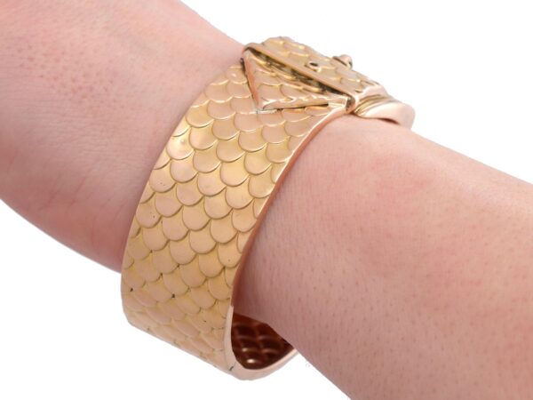 Antique Yellow Gold Wrist View