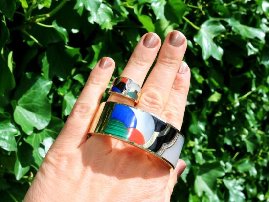 70s Style Jewellery Set Vintage outside