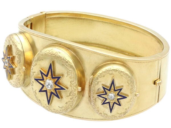 Diamond Yellow Gold Locket Bracelet Angled