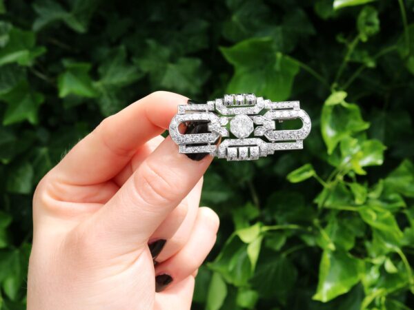 art deco platinum diamond brooch outside