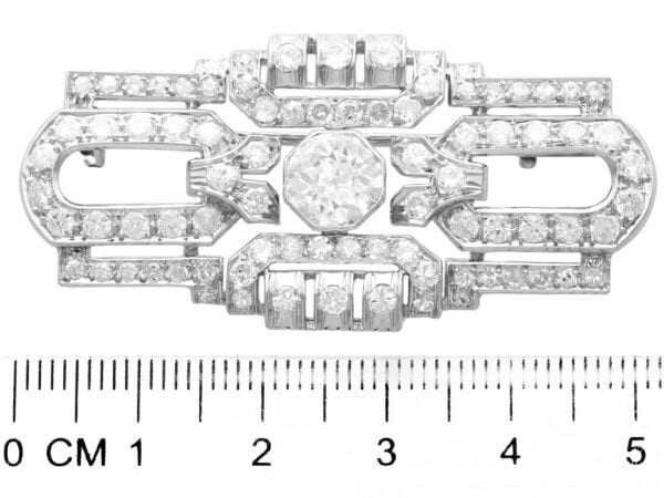 size of art deco platinum diamond brooch