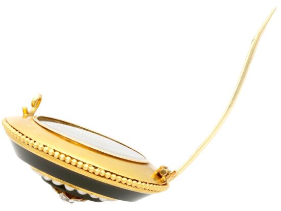 Victorian Onyx Brooch with Diamonds open