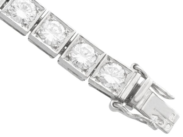 Diamond Setting White Gold Bracelet
