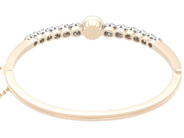 Rose Gold Pearl Setting Detail Reverse