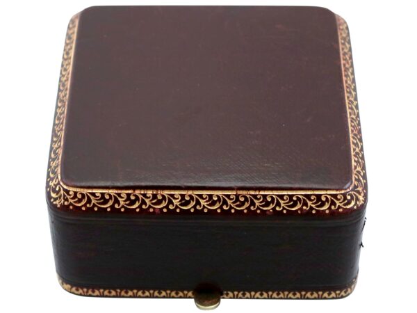 Pearl Diamond Bracelet Box