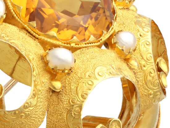 Antique Brooch Product Closeup Shot