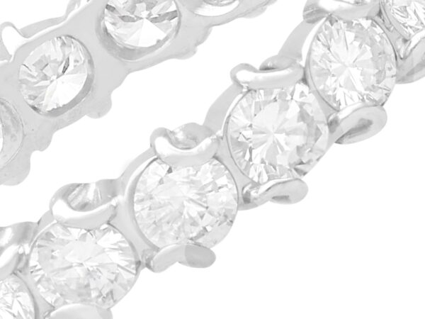Vintage Full Diamond Eternity Ring close up