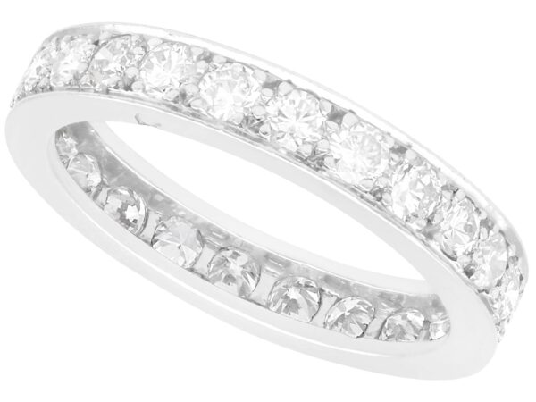 Eternity Ring with 24 Diamonds