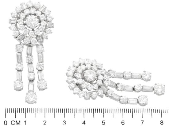 Diamond Earrings Size Reference Image