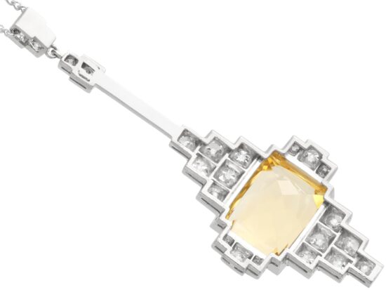 Rectangular Citrine Centre Stone Reverse
