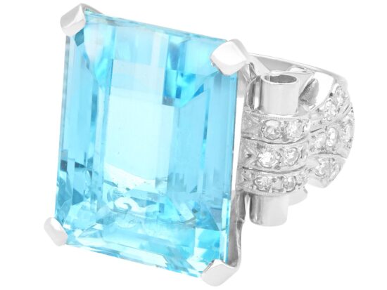 Large Aquamarine Cocktail Ring with diamonds