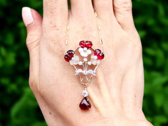 Garnet Pendant in Gold with Moonstone outside