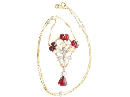 Garnet Pendant in Gold with Moonstone