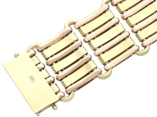 Gold Bracelet Clasp Closed