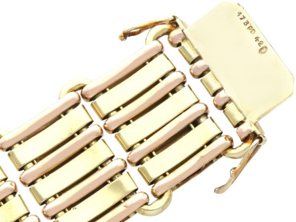 Push Fit Clasp Detail